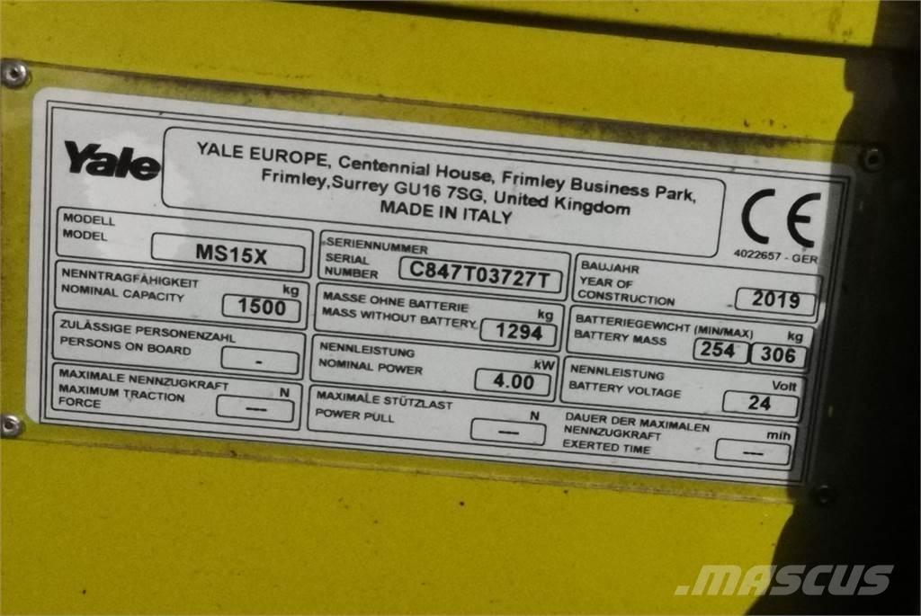 Yale MS15XSL Pedestrian stacker