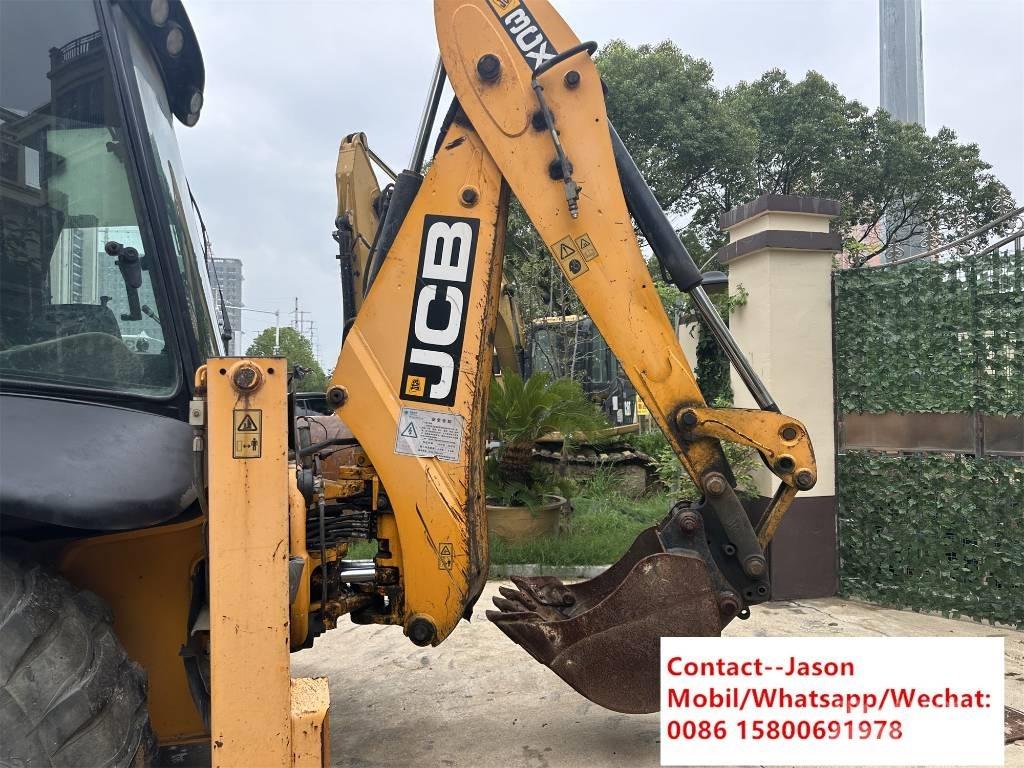 JCB 3 CX 4 T Backhoe Loaders