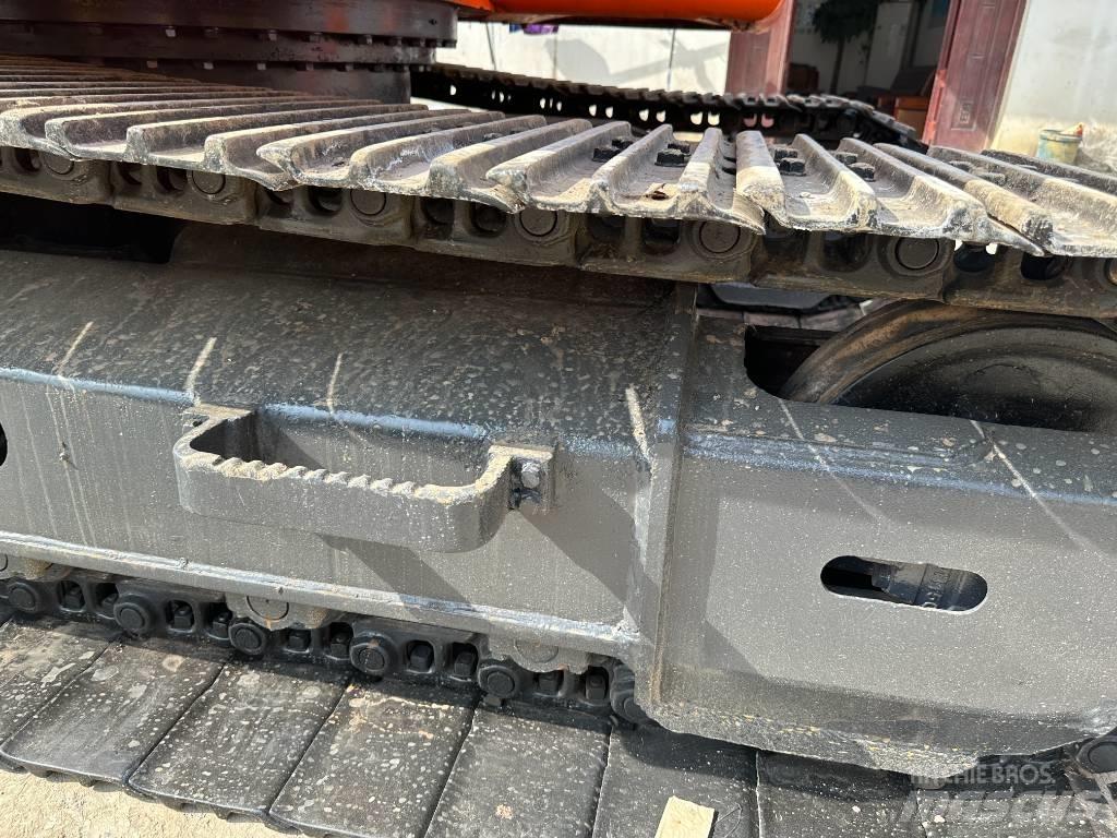 Doosan DX 160 LC Mini Excavators <7t (Mini Diggers)