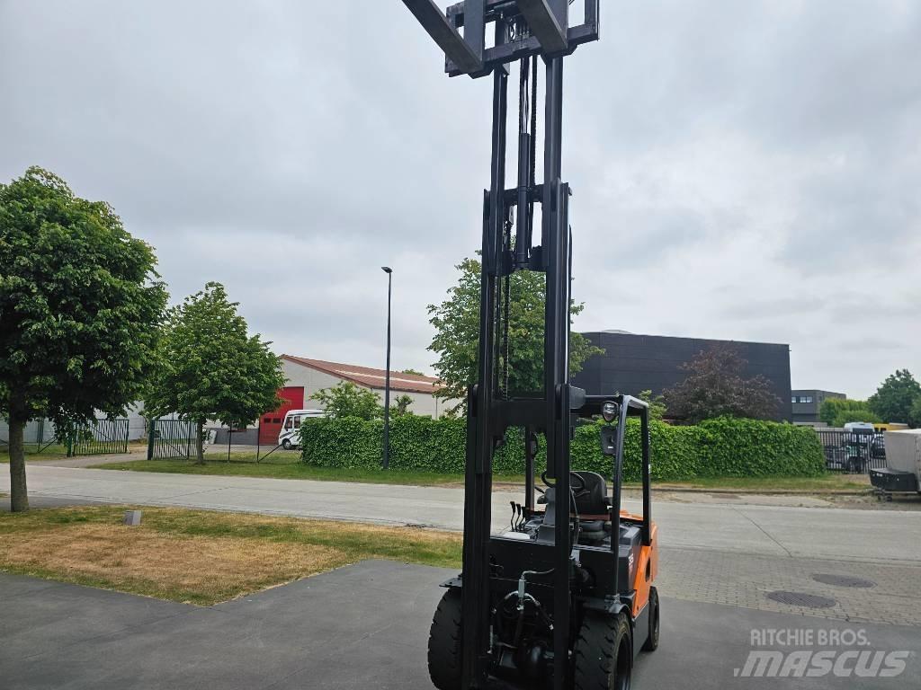 Doosan D 35 S-7 Diesel Forklifts