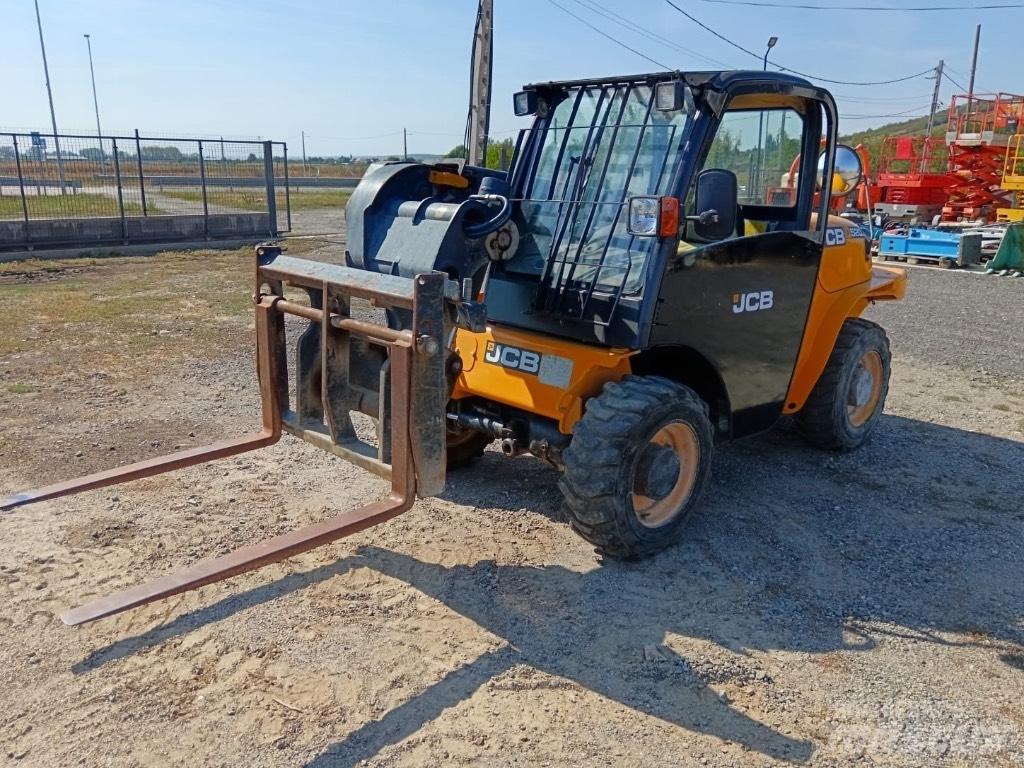 JCB 520-40 Telescopic Handlers