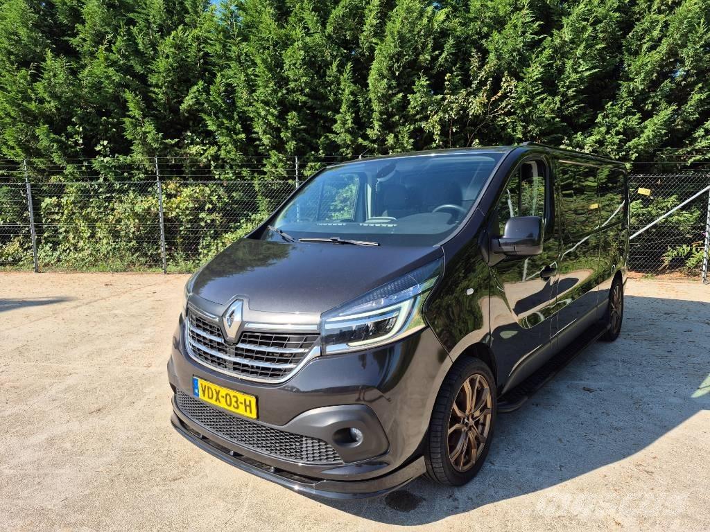 Renault Trafic Panel vans