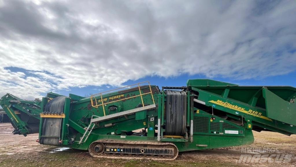 McCloskey R155 Mobile screeners