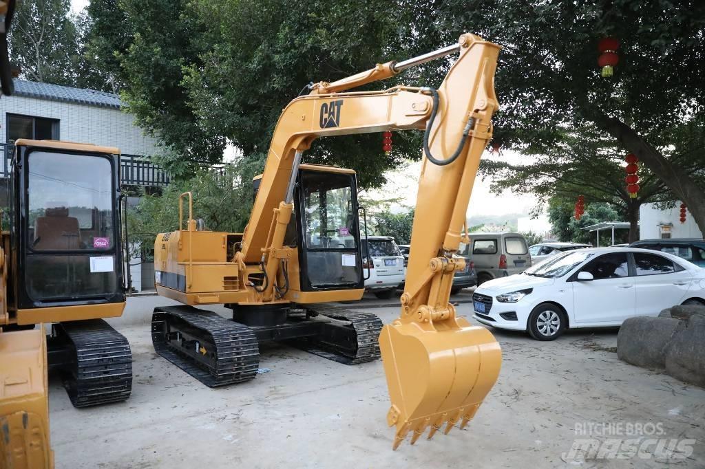 CAT E 70 B Mini Excavators <7t (Mini Diggers)