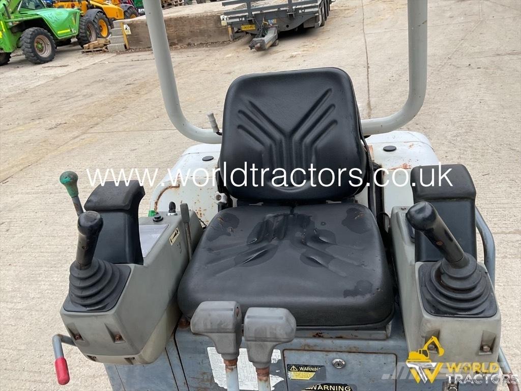 Takeuchi TB 016 Mini Excavators <7t (Mini Diggers)