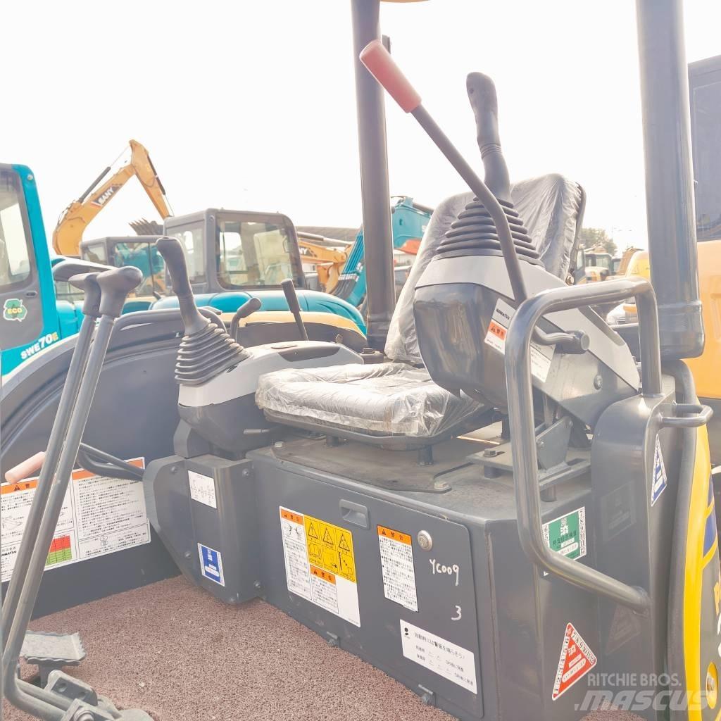 Komatsu PC30MR-3 Mini Excavators <7t (Mini Diggers)