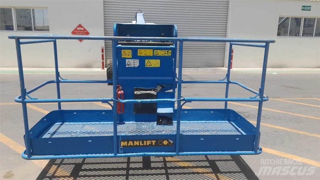 Genie S45 Telescopic boom lifts