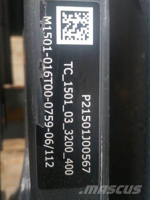  Mast M1501 Other