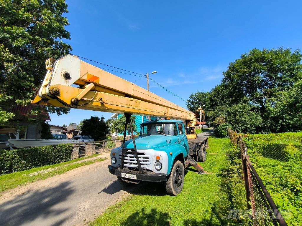 ZIL VS-22-MS Truck Mounted Aerial Platforms