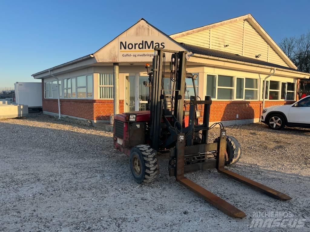 Moffett M4 25.3 Diesel Forklifts