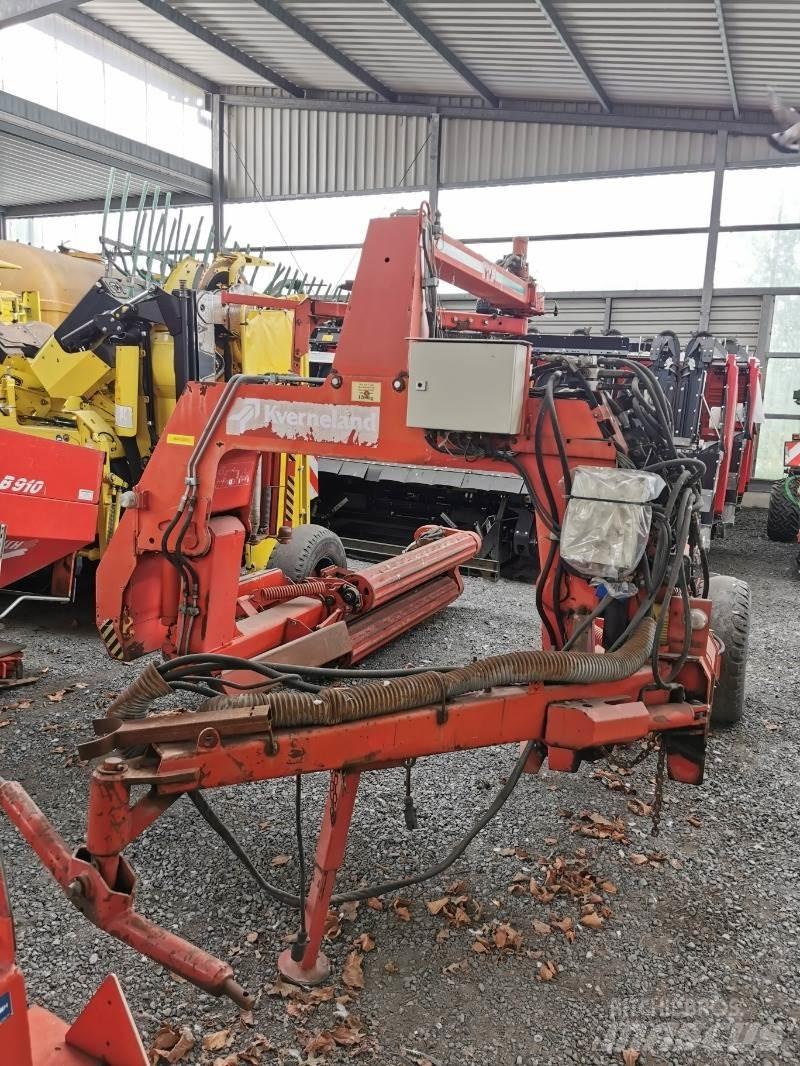 Kverneland UN7655 Bale Wrappers