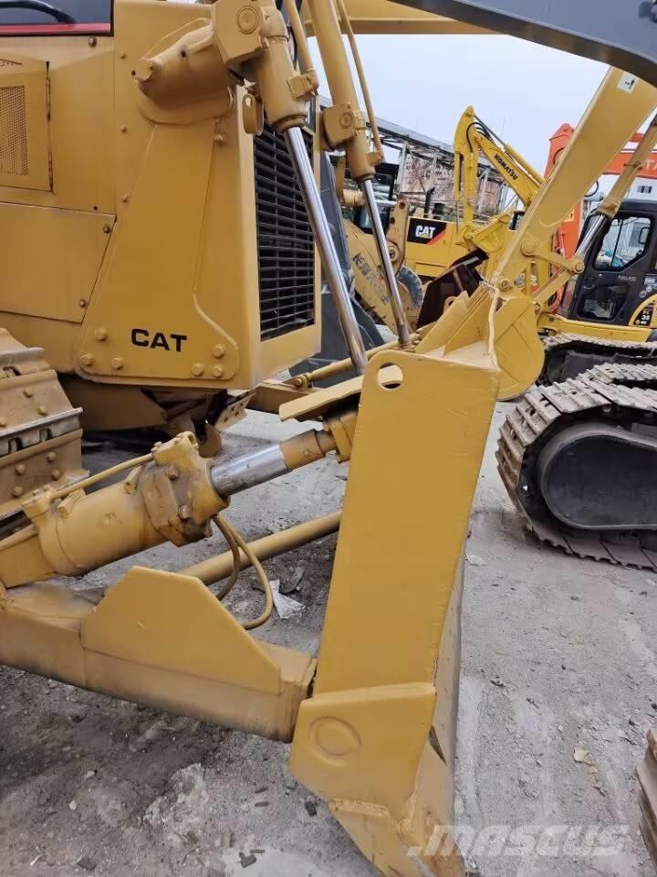 CAT D 6 G Crawler dozers