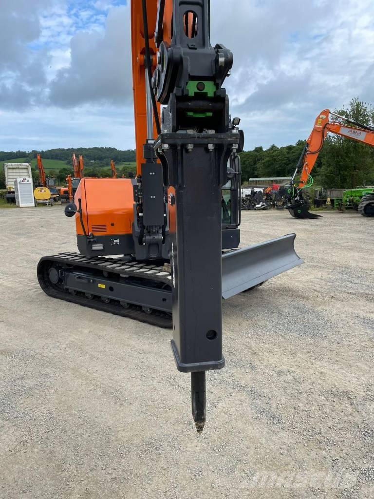 Develon HB08 Hammers / Breakers