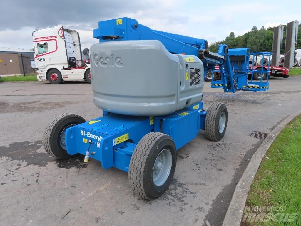 Genie Z 45/25 BI Articulated boom lifts