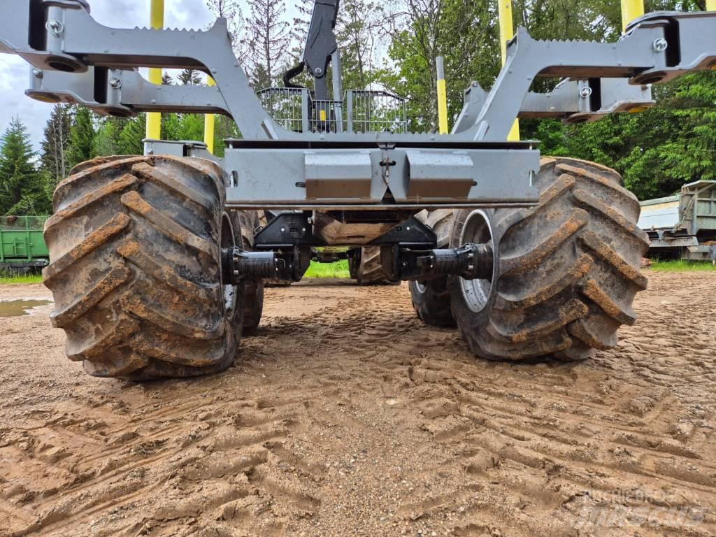 Palms 15UAWD Forest trailers