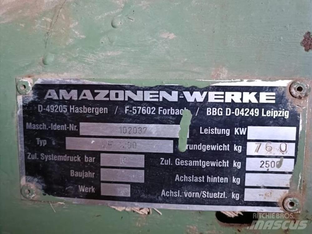 Amazone UF 1200 Mounted sprayers