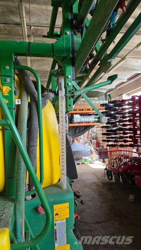 John Deere M 740 i Trailed sprayers