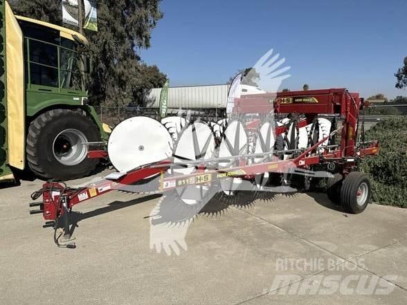 H&S 8117 Rakes and tedders