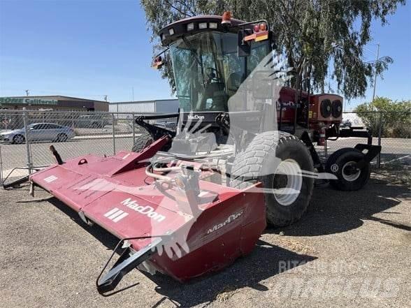 MAC DON M205 Swathers \ Windrowers