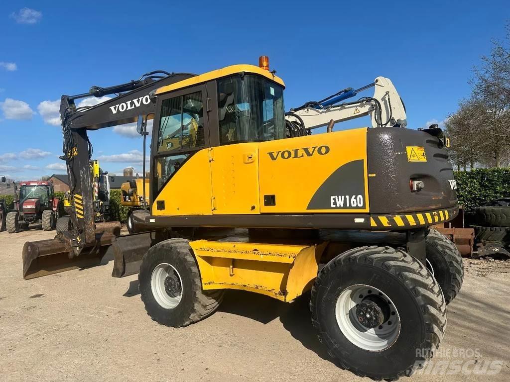 Volvo EW160 Wheeled Excavators