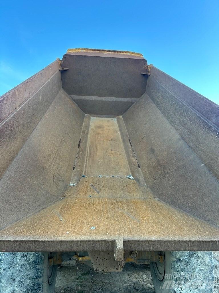 Volvo A 25 E Articulated Dump Trucks (ADTs)