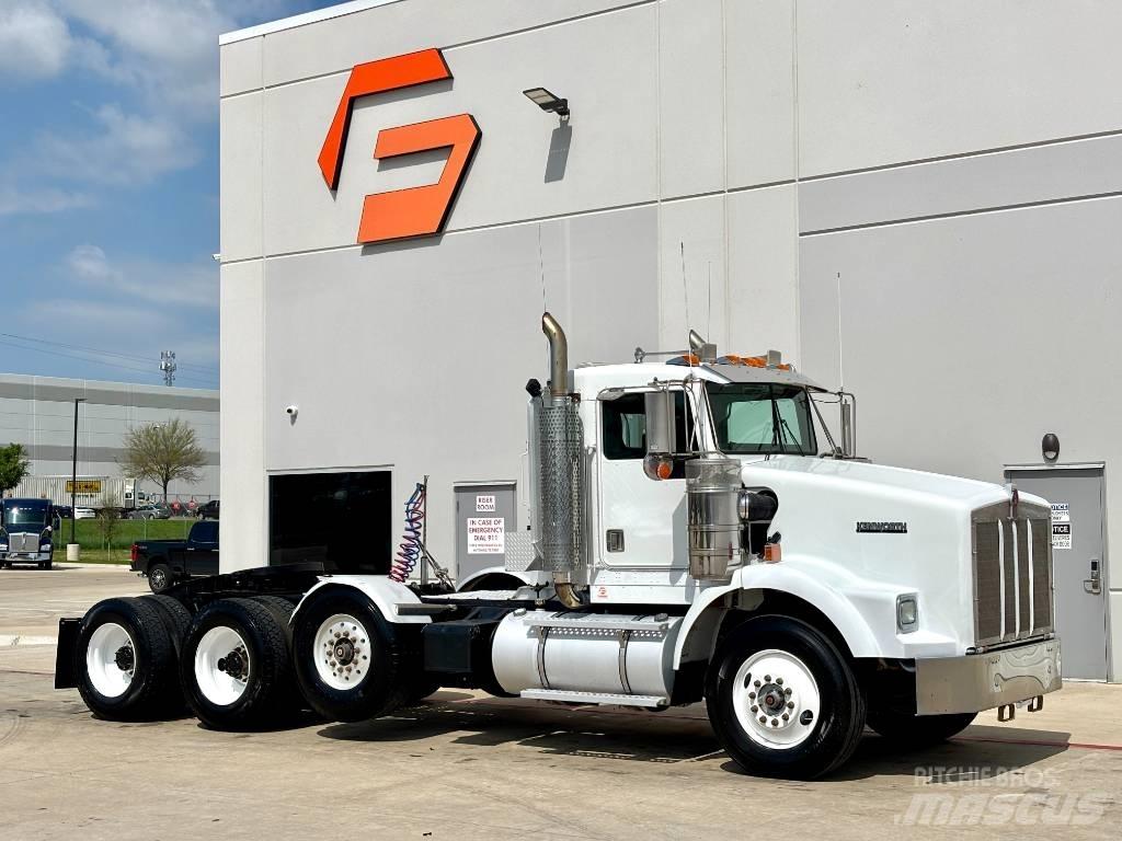 Kenworth T 800 Conventional Trucks / Tractor Trucks