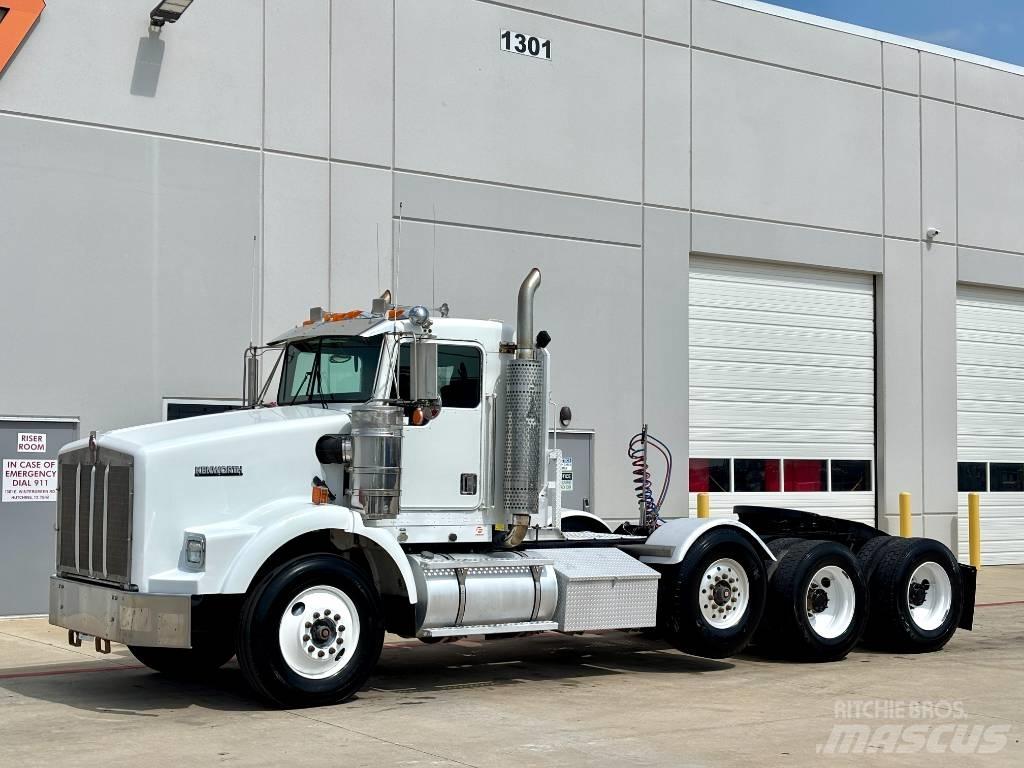Kenworth T 800 Conventional Trucks / Tractor Trucks