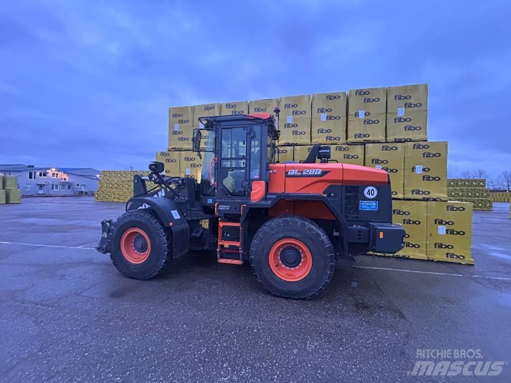 Doosan DL 280-7 Wheel Loaders