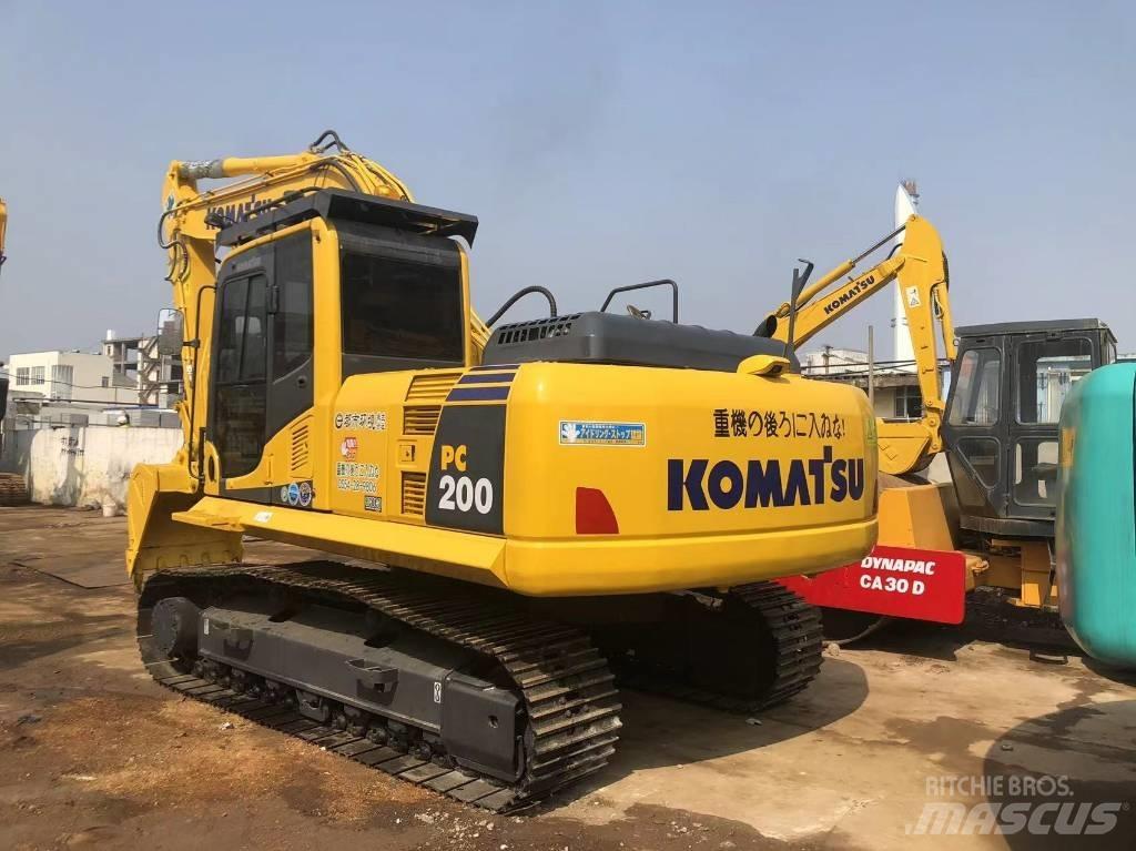 Komatsu PC200-8 Crawler Excavators