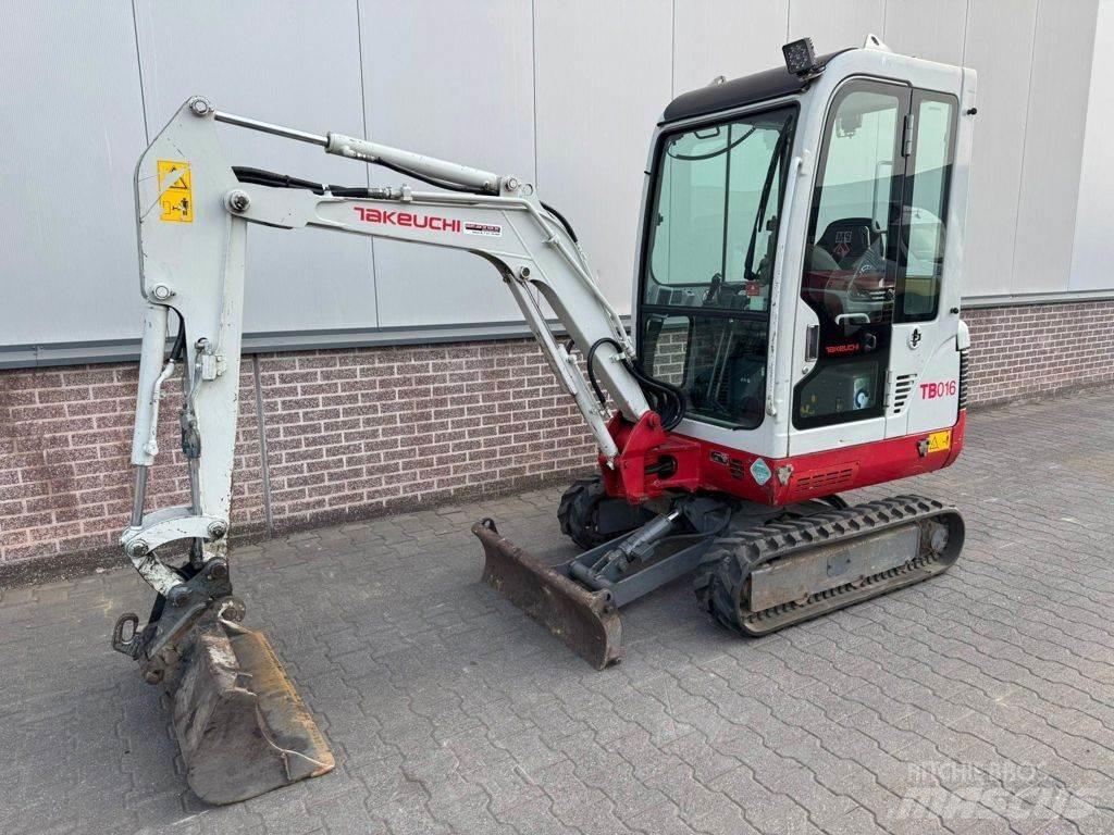 Takeuchi TB016 Mini Excavators <7t (Mini Diggers)