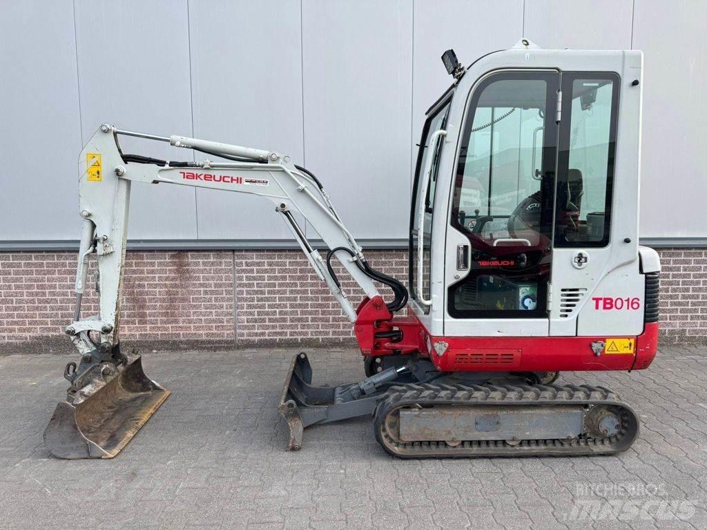Takeuchi TB016 Mini Excavators <7t (Mini Diggers)