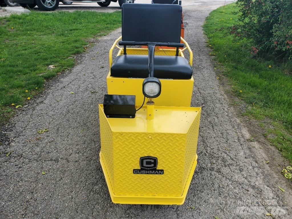 Cushman MM Tow Trucks / Wreckers