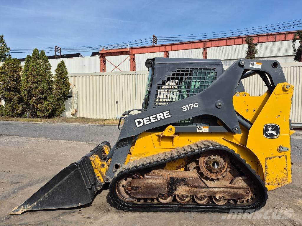John Deere 317 Skid Steer Loaders