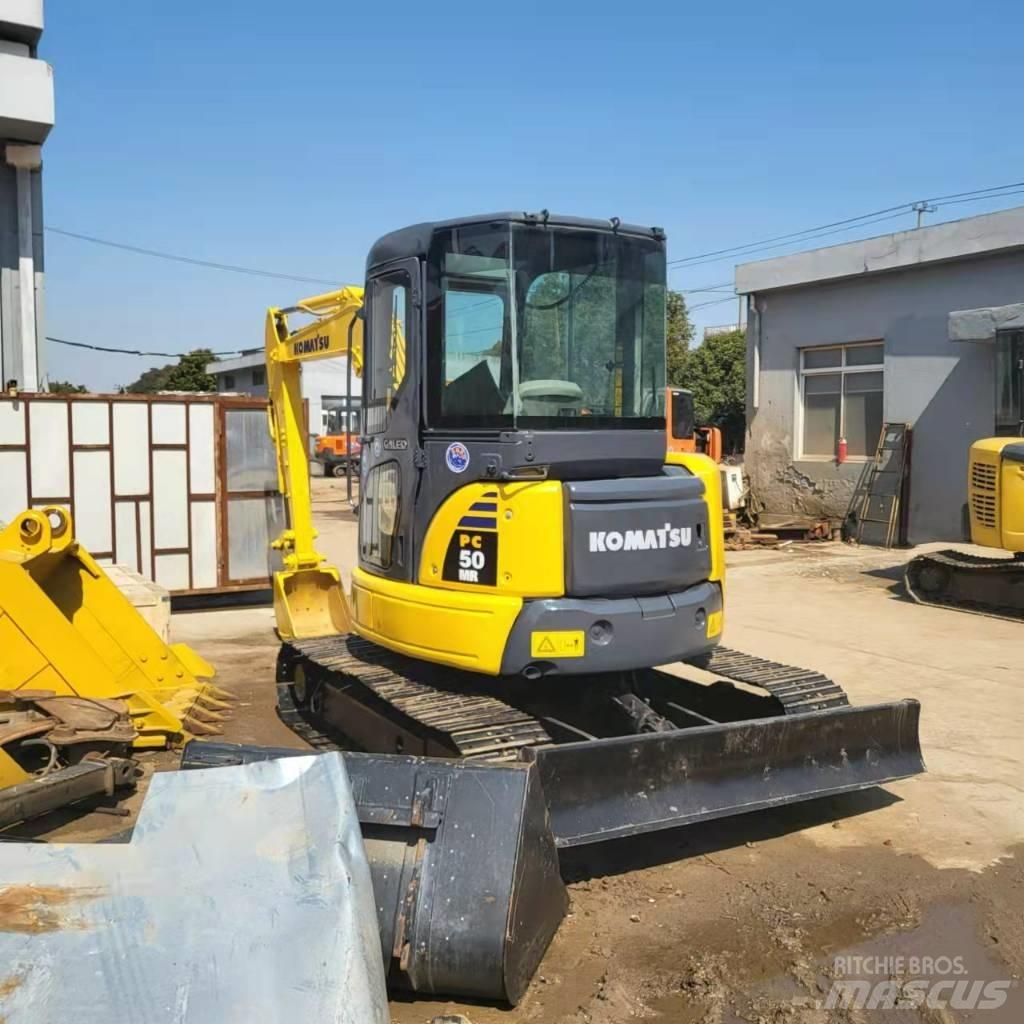 Komatsu PC50 Crawler Excavators