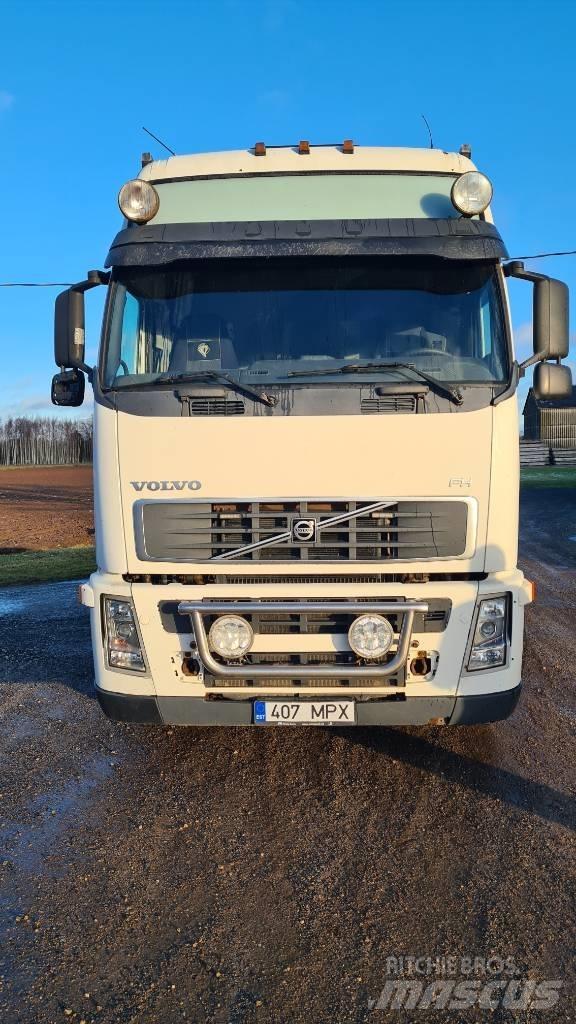 Volvo FH 12 Conventional Trucks / Tractor Trucks