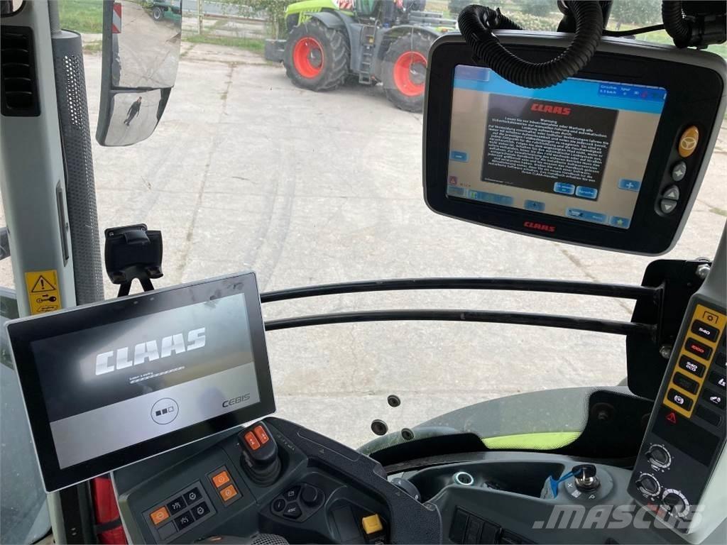 CLAAS Axion 810 Tractors