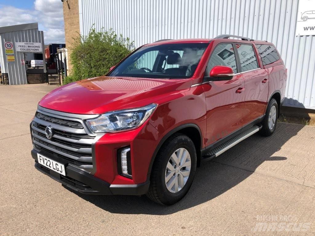 Ssangyong Musso Automobiles / SUVS