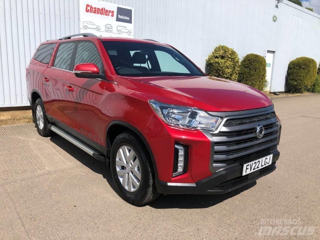 Ssangyong Musso Automobiles / SUVS