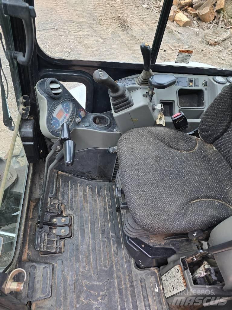Bobcat E 35 Mini Excavators <7t (Mini Diggers)