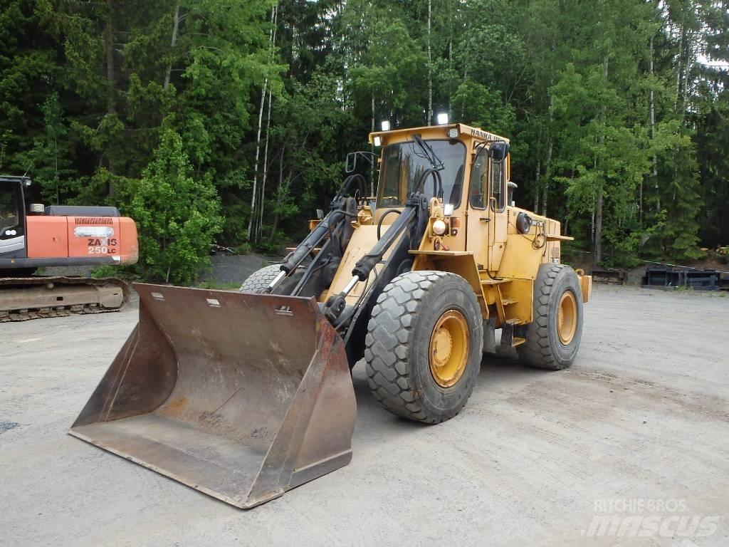 Volvo BM L 90 Wheel Loaders