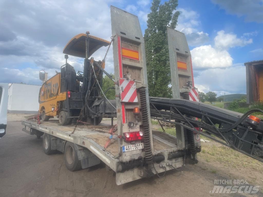 Wirtgen DC50 Asphalt Splitting Equipment