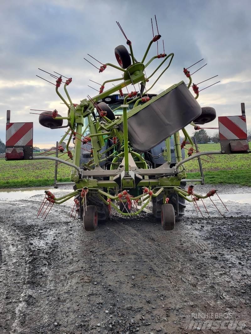 CLAAS Volto 800 Farm Equipment - Others