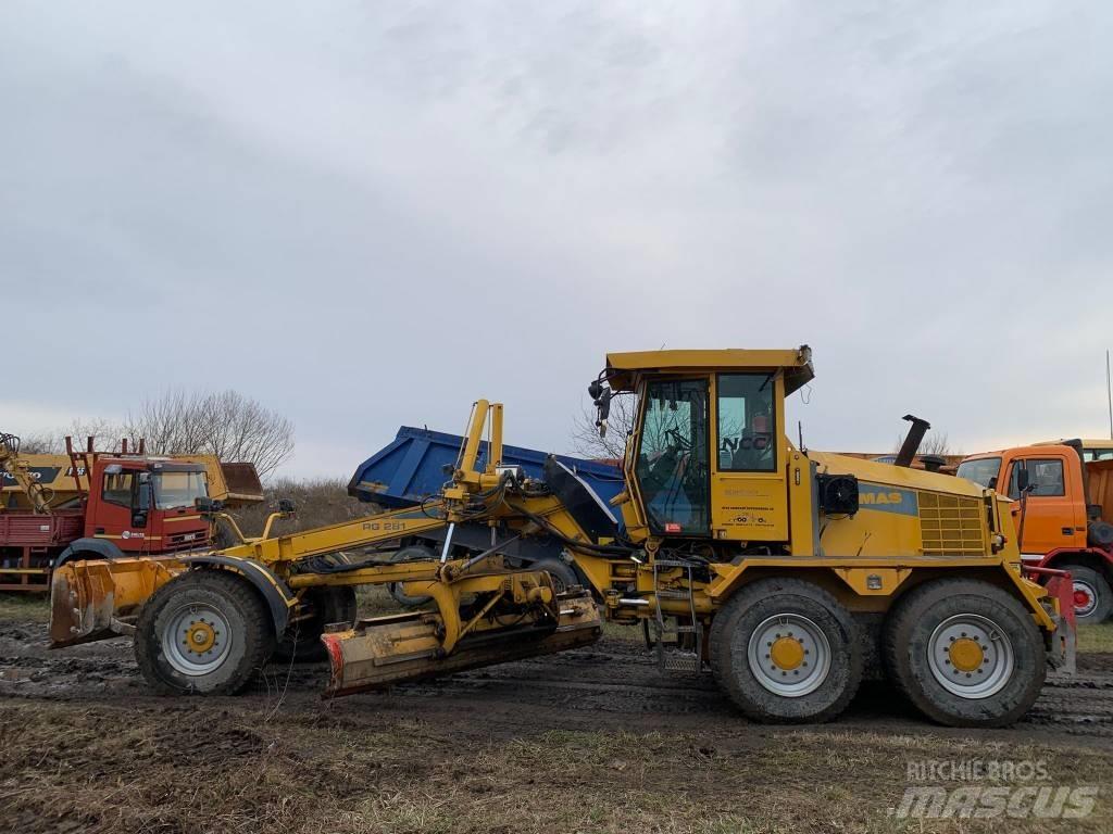 Vammas RG 281 Motor Graders