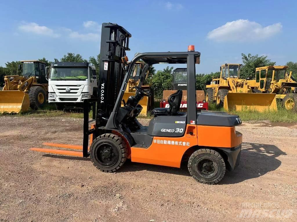 Toyota FD 30 Diesel Forklifts