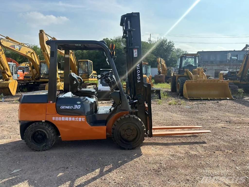 Toyota FD 30 Diesel Forklifts