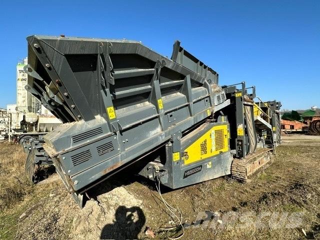 Rubble Master HS5000 Mobile screeners