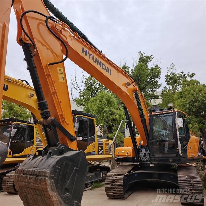 Hyundai 220LC -9S Crawler Excavators