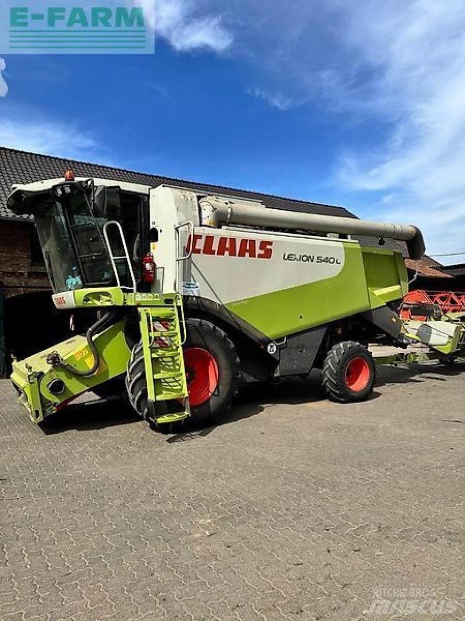 CLAAS 540c Combine Harvesters