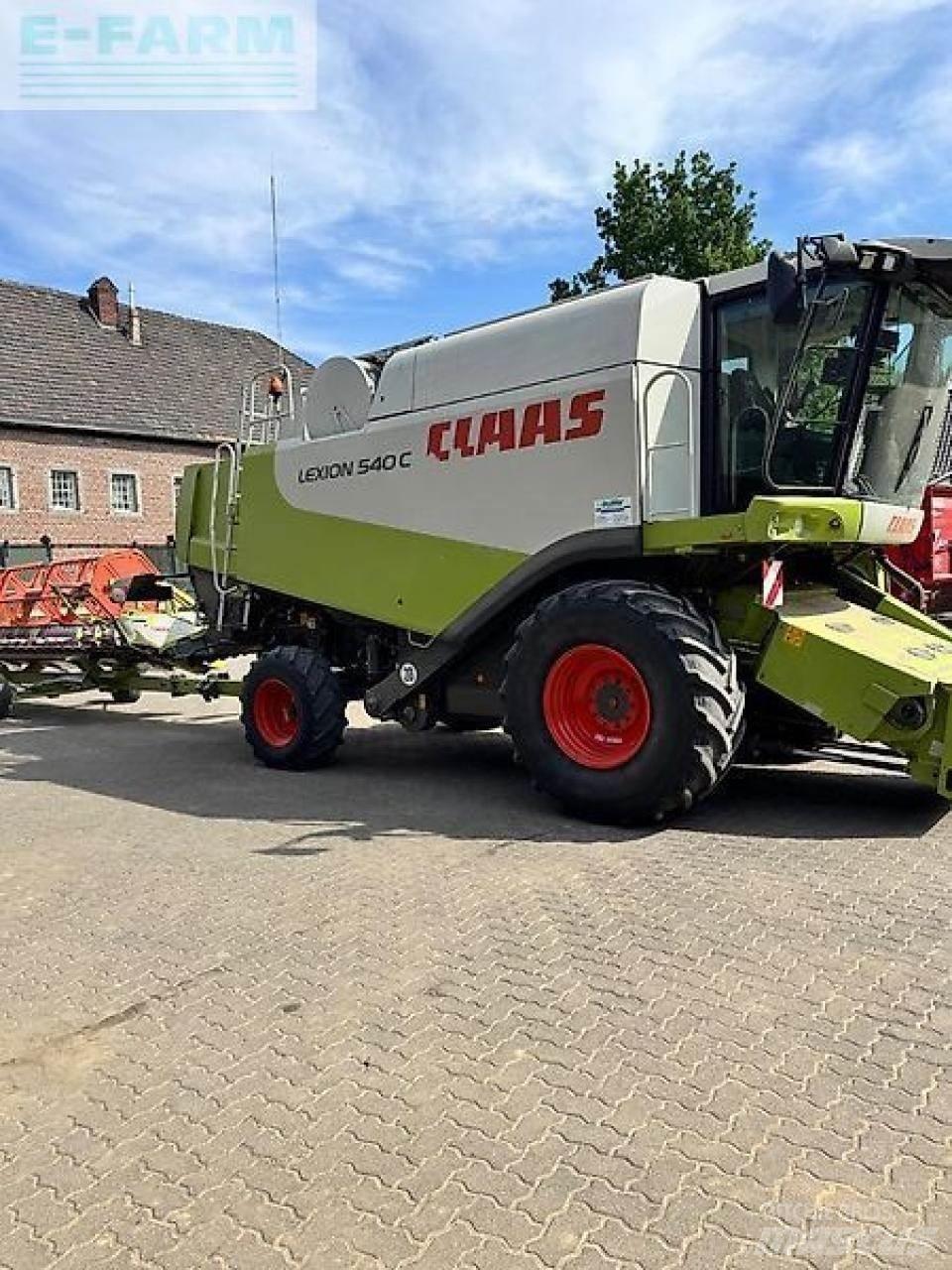 CLAAS 540c Combine Harvesters