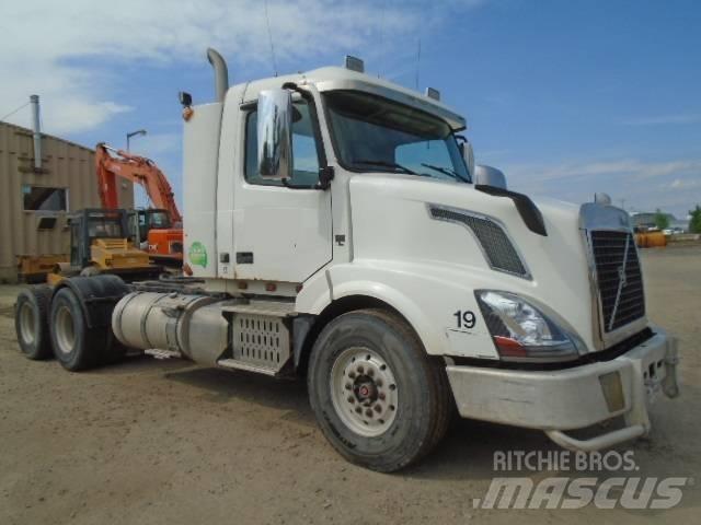 Volvo VNL Conventional Trucks / Tractor Trucks